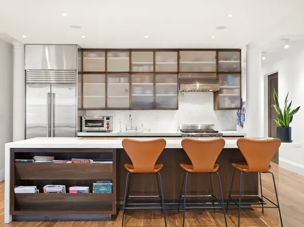 55 Hudson Street image 20 of 23