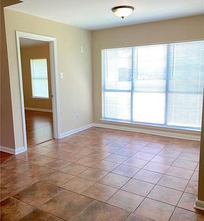 4th image of 189 Bayou Grove Dr