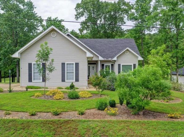 208 Pebble Beach Dr, Hot Springs, AR 71913