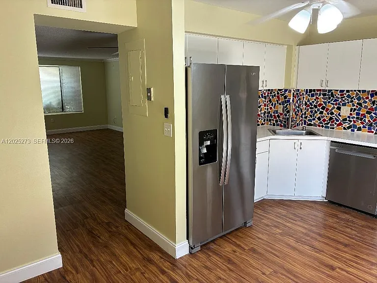 7796 SW 102nd Ln #7796 — Photo 4