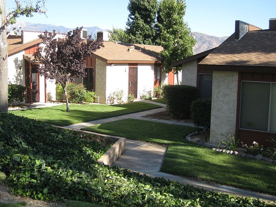 1st image of 1203 Vista Serena Ave