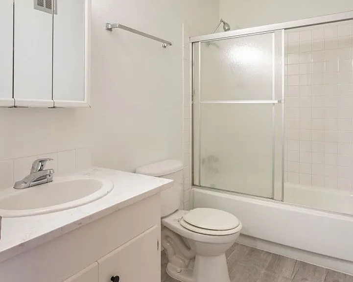 Edgemont Apartments — Photo 46