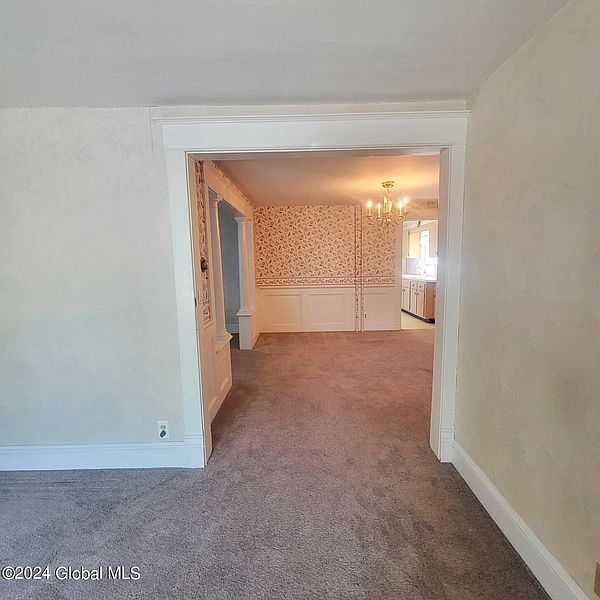4th image of 147 3rd Avenue