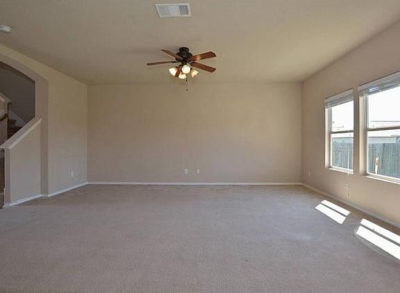 5th image of 223 Wells Bnd
