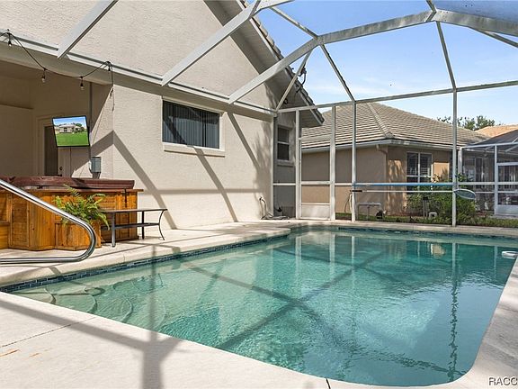 5th image of 903 W Skyview Crossing Dr