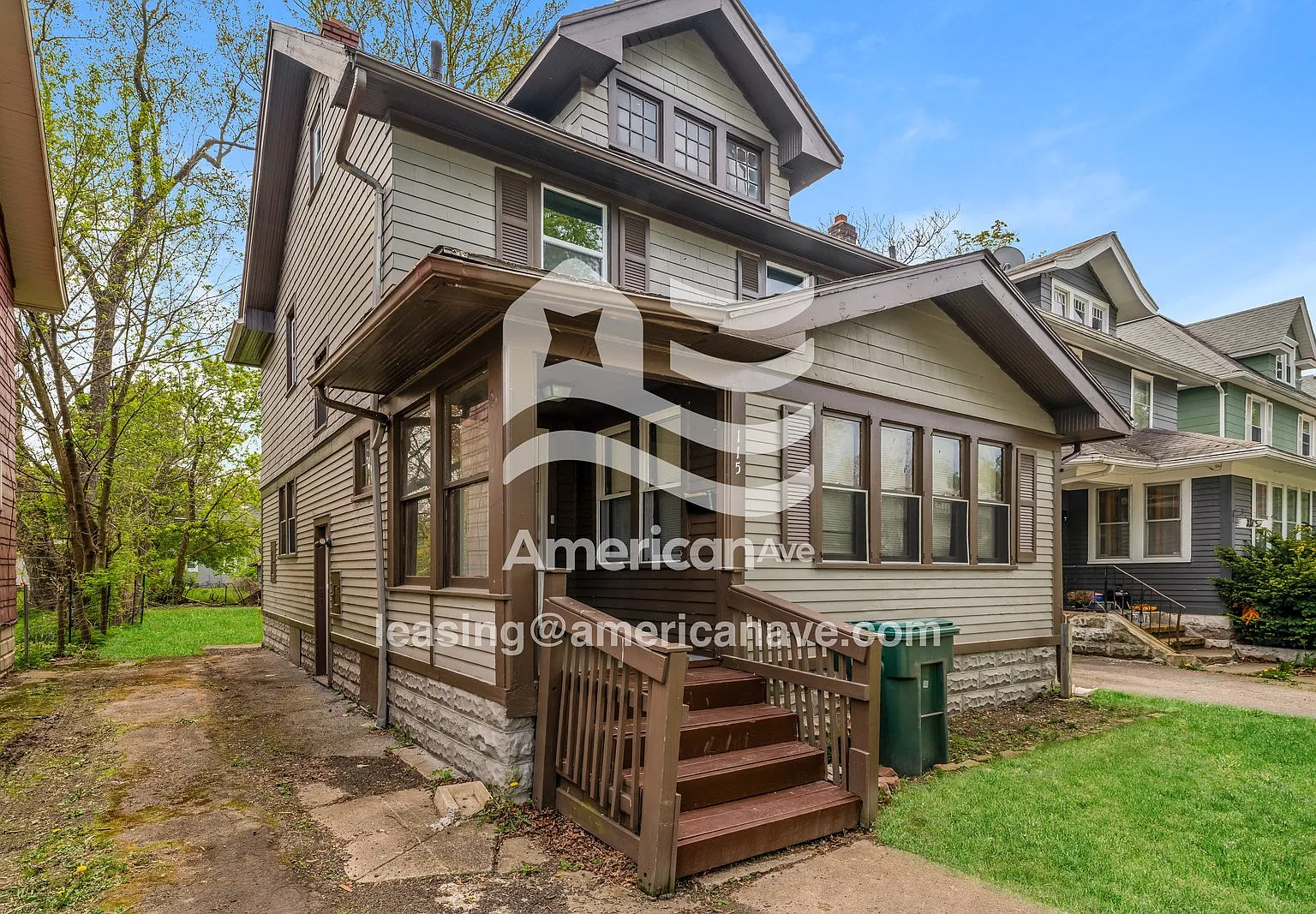 3 bed, 1.0 bath, 1339 sqft, $1,585 — Photo 2