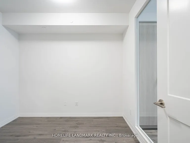 8 Widmer St #601 — Photo 8
