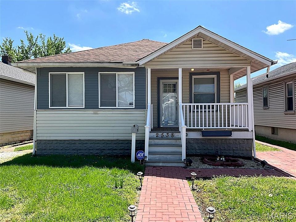 1st image of 2538 Jerden Ave