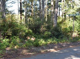 121 E Country Club Dr N, Union, WA 98592