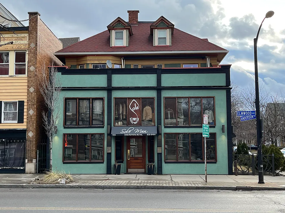 565 Elmwood Avenue