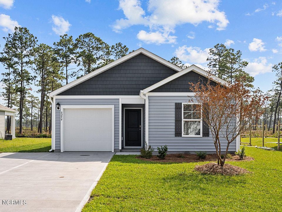 1st image of 8254 E Highcroft Dr