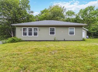 4 Camperdown Rd, Lunenburg, NS B4V0W6