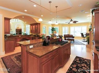 4 Beach Lagoon Rd, Hilton Head Island, SC 29928