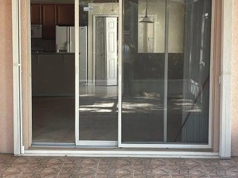 2362 Glasbern Cir — Photo 14