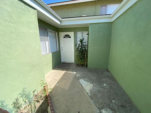 2nd image of 3216 W Cabot Dr #3