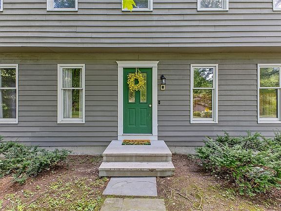 2nd image of 8699 Carpenter Rd