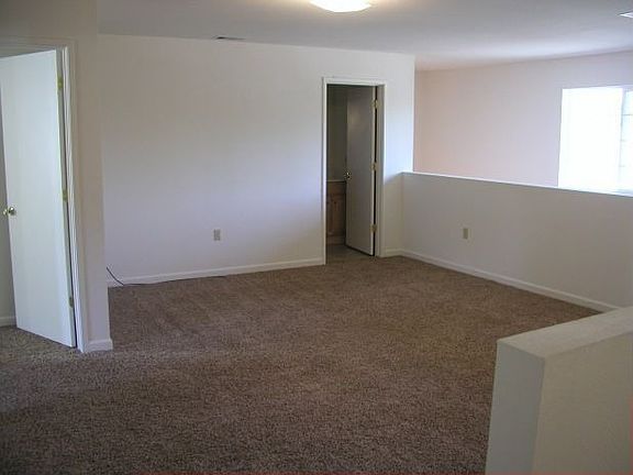 5th image of 2838 Pine Creek Ct