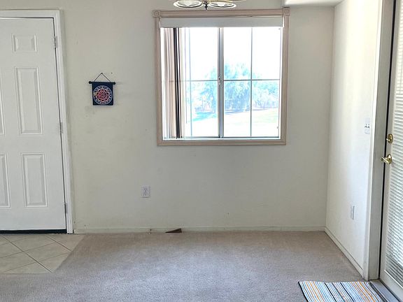 4th image of 3400 Cabana Dr Unit 2040