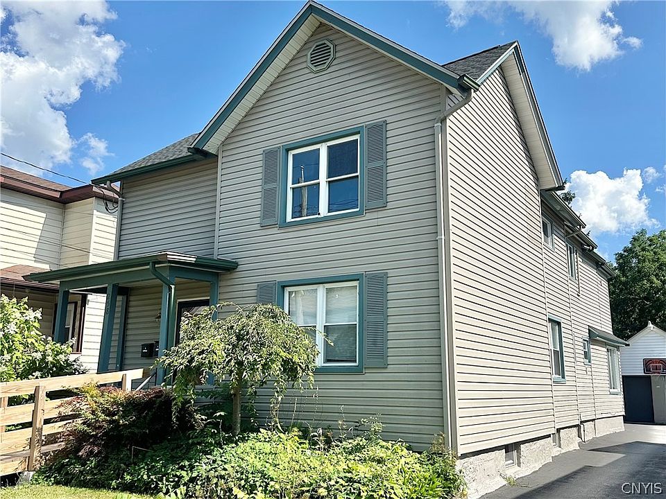1st image of 258 Seymour St