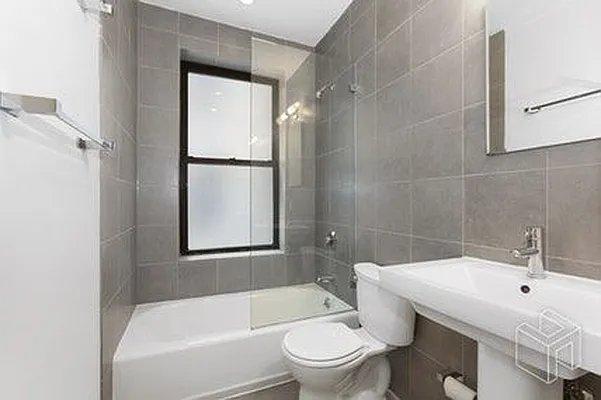 Rented by Halstead Real Estate | media 20