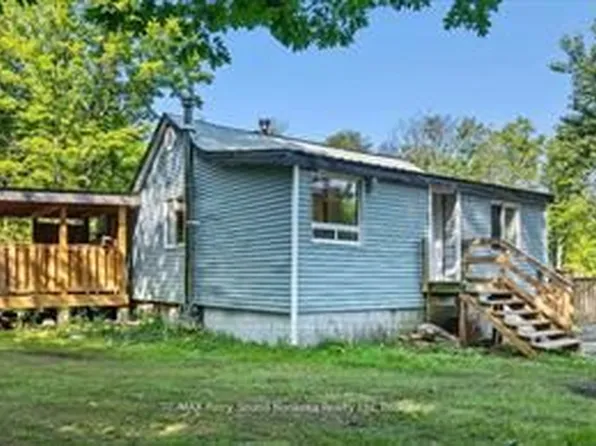 288 Rankin Lake Rd, Seguin, ON P2A 0B2