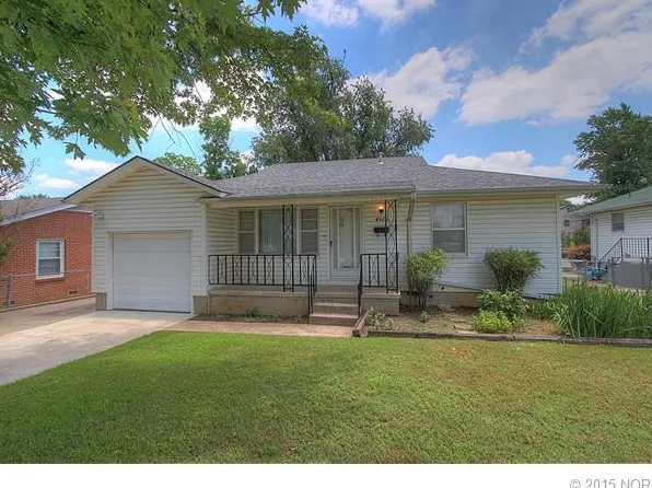 4525 S 30th Ave W, Tulsa, OK 74107