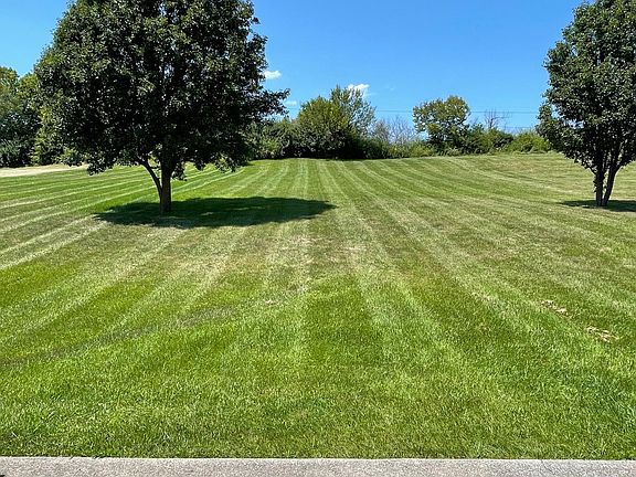 2nd image of 1062 Brandy Ln #1