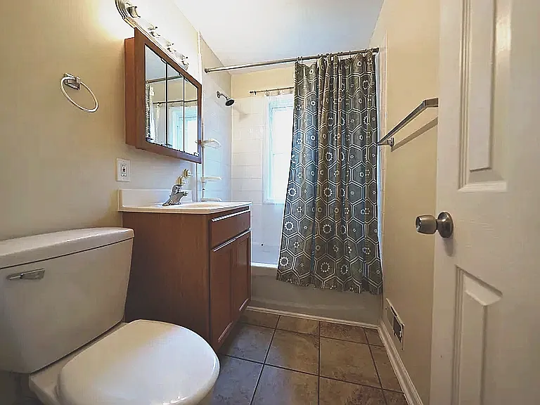 16913 Lotus Dr — Photo 5