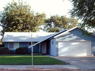 1202 W Avenue J8, Lancaster, CA 93534
