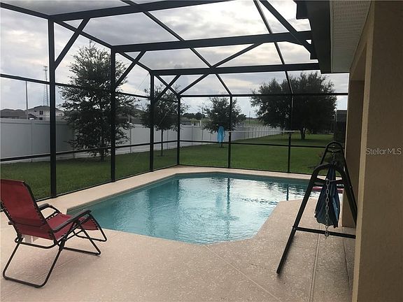 2nd image of 528 Cadiz Loop