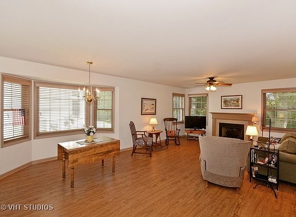 4th image of 510 Bradbury Ln #0