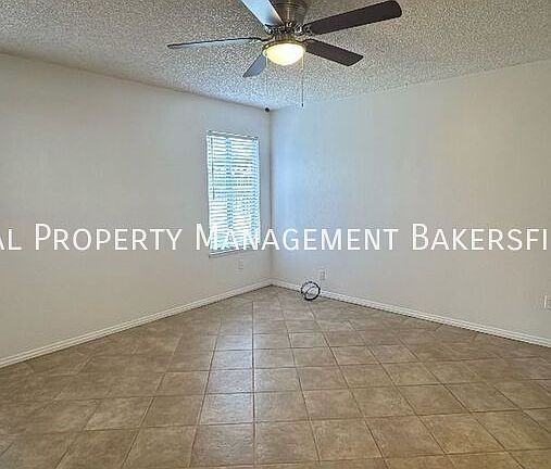 3rd image of 6513 Pine View Dr