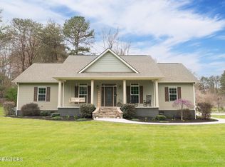 1105 Whirlaway Ln, Seymour, TN 37865