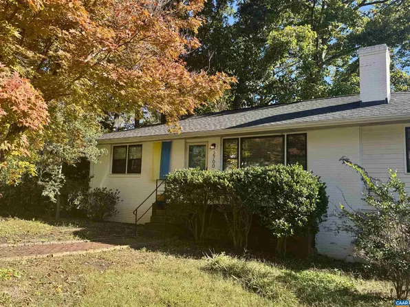 2700 McElroy Dr, Charlottesville, VA 22903