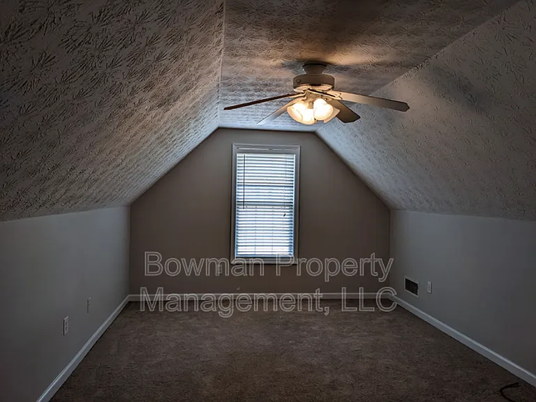 239 Jasmine Trl — Photo 19