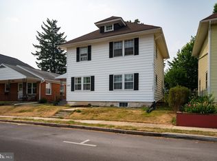 823 View St, Hagerstown, MD 21742