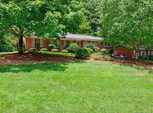 1009 Goshen Pl, Charlotte, NC 28211