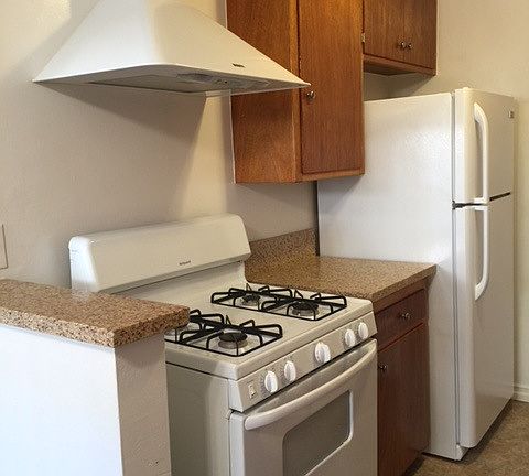4th image of 1524 7th St APT 4