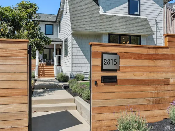 2815 Ashby Ave, Berkeley, CA 94705