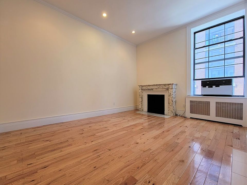 1st image of 49 Park Ave #3Z