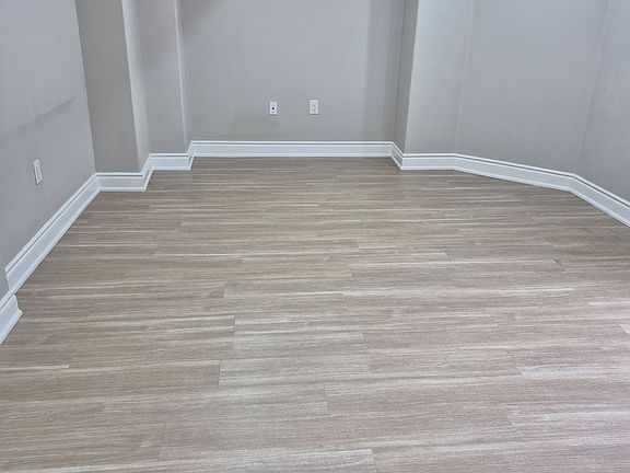 4th image of 162 Valleyway Dr