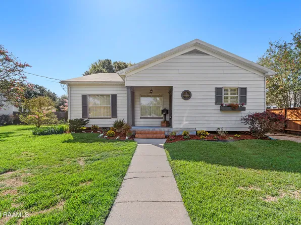 820 E 4th St, Crowley, LA 70526