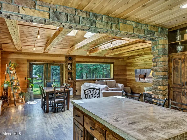 384 Earl Lane Rd, Bonners Ferry, ID 83805