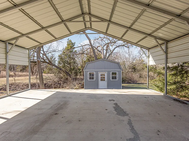 3227 Preston Hills Cir — Photo 33