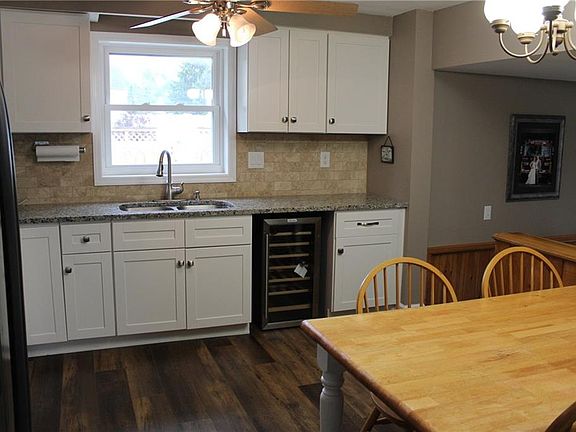 4th image of 4773 Stonedale Dr