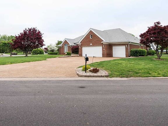2nd image of 720 Crestview Dr