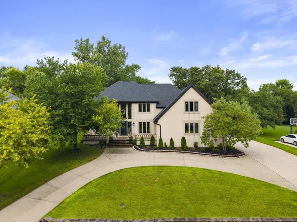 3523 Foxcroft Dr, Lewis Center, OH 43035