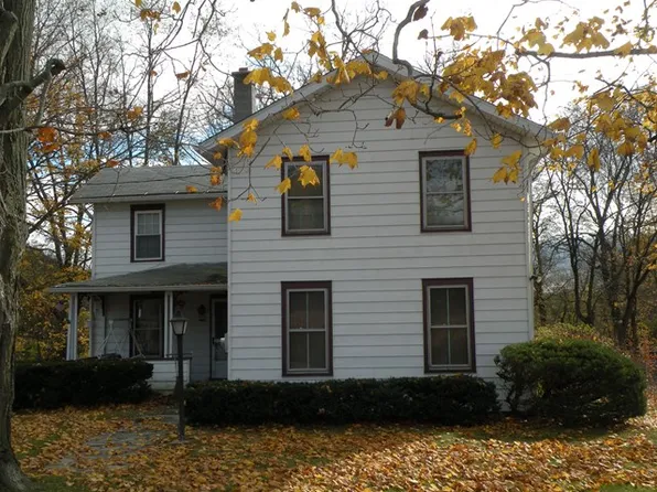 65 Hornbrook Rd, Towanda, PA 18848