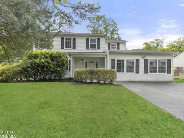 850 Paul Dr, Toms River, NJ 08753