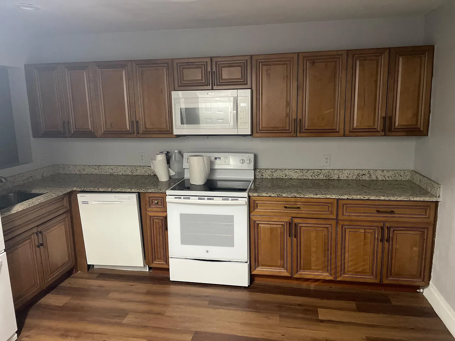 2 bed, 1.5 bath, 963 sqft, $1,850 — Photo 4